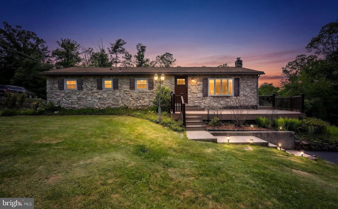 417 Mohave Dr, Auburn, PA